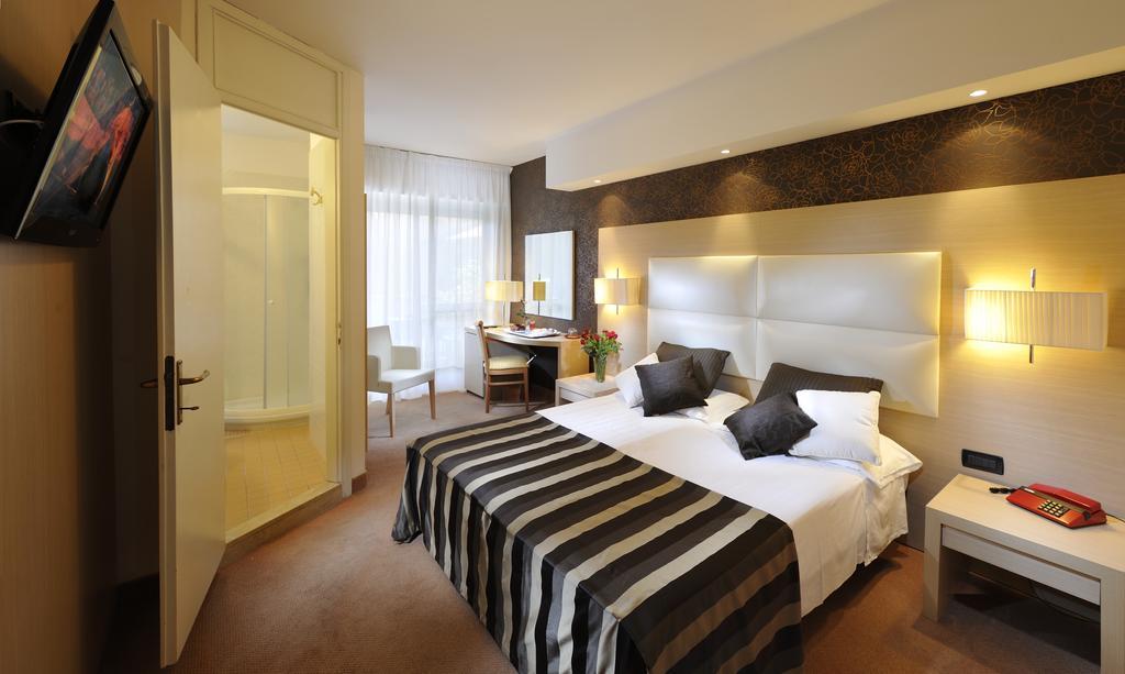 Hotel Conca Verde Lignano Sabbiadoro Room photo